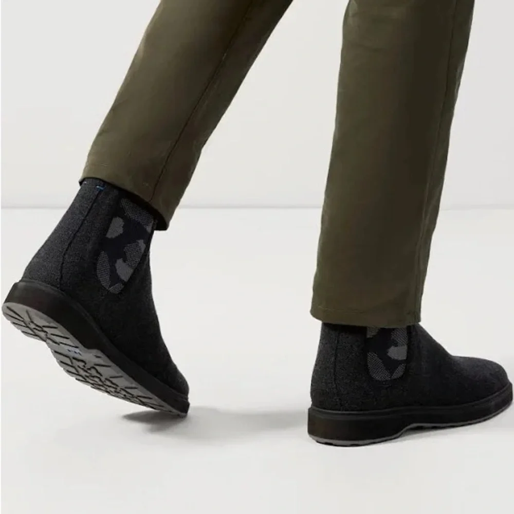 Rothy's Dark Gray Men's Chelsea Boots